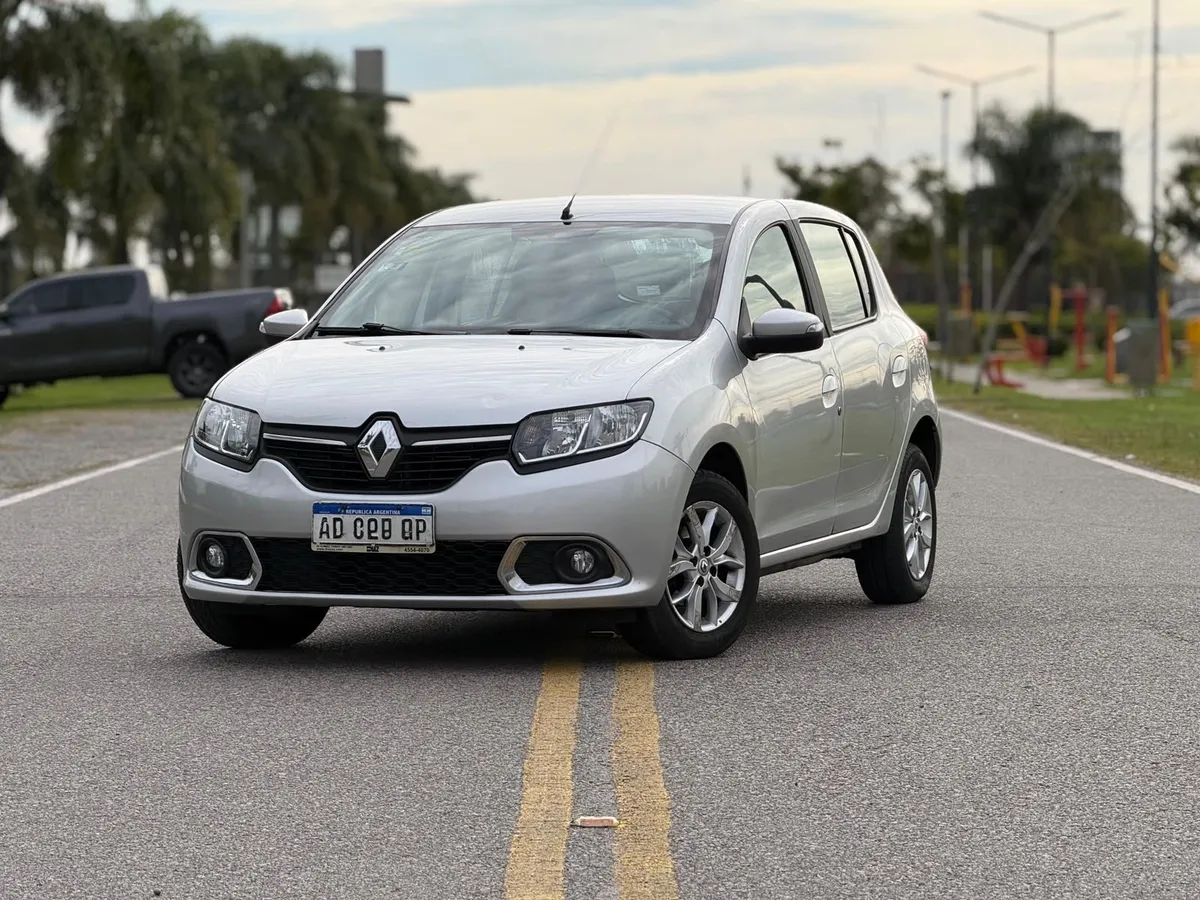 Renault SANDERO privilege — foto 8