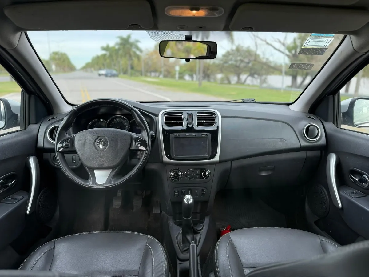 Renault SANDERO privilege — foto 10