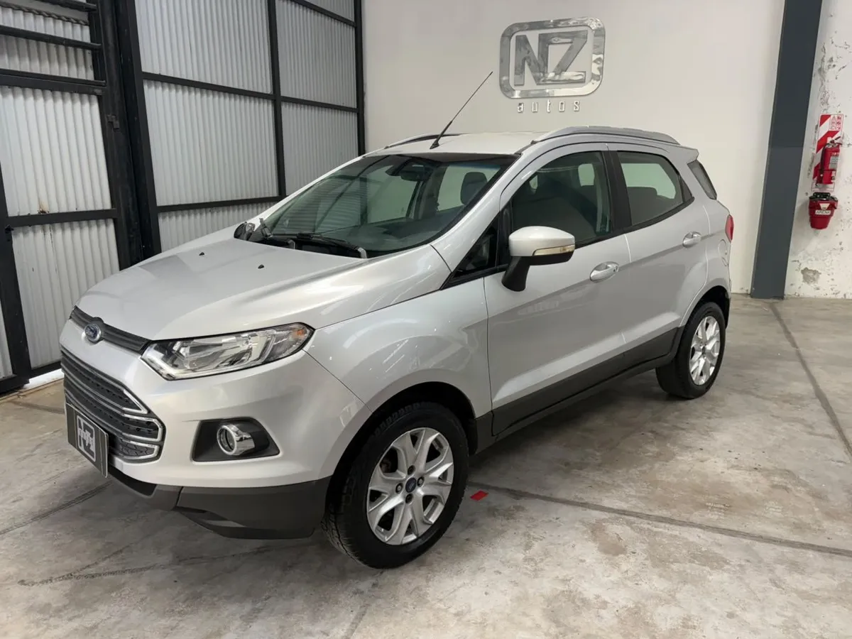 Ford ECOSPORT 2.0 Titanium — foto 2