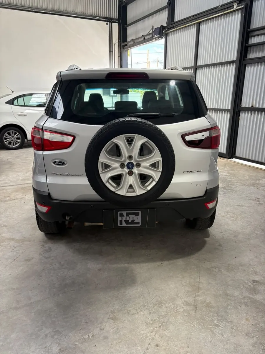 Ford ECOSPORT 2.0 Titanium — foto 6