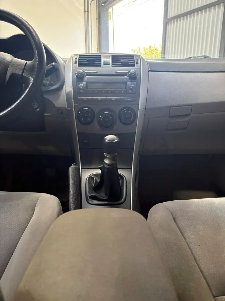 Toyota COROLLA 1.8 Xli MT  — foto 17