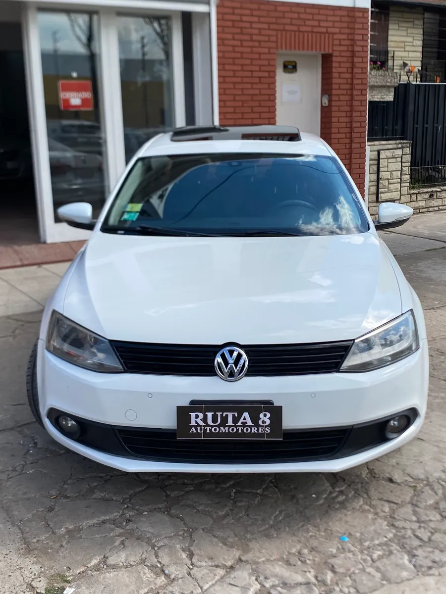 Volkswagen VENTO 4P 2,5 FSI Luxury Tipt 2011 — foto 3