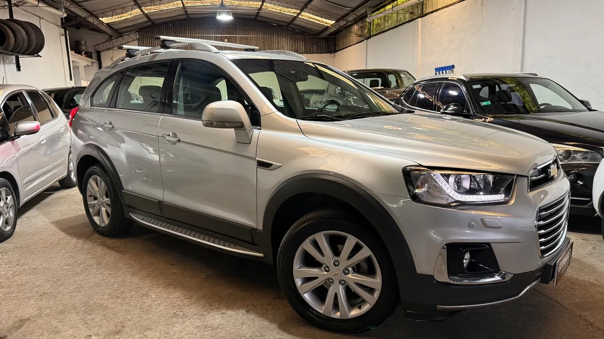 Chevrolet Captiva LTZ 2.2 D A/T — foto 2