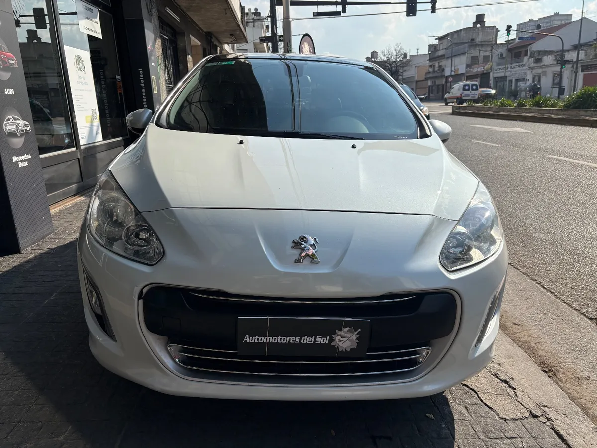 Peugeot 308 FELINE Hdi  — foto 2