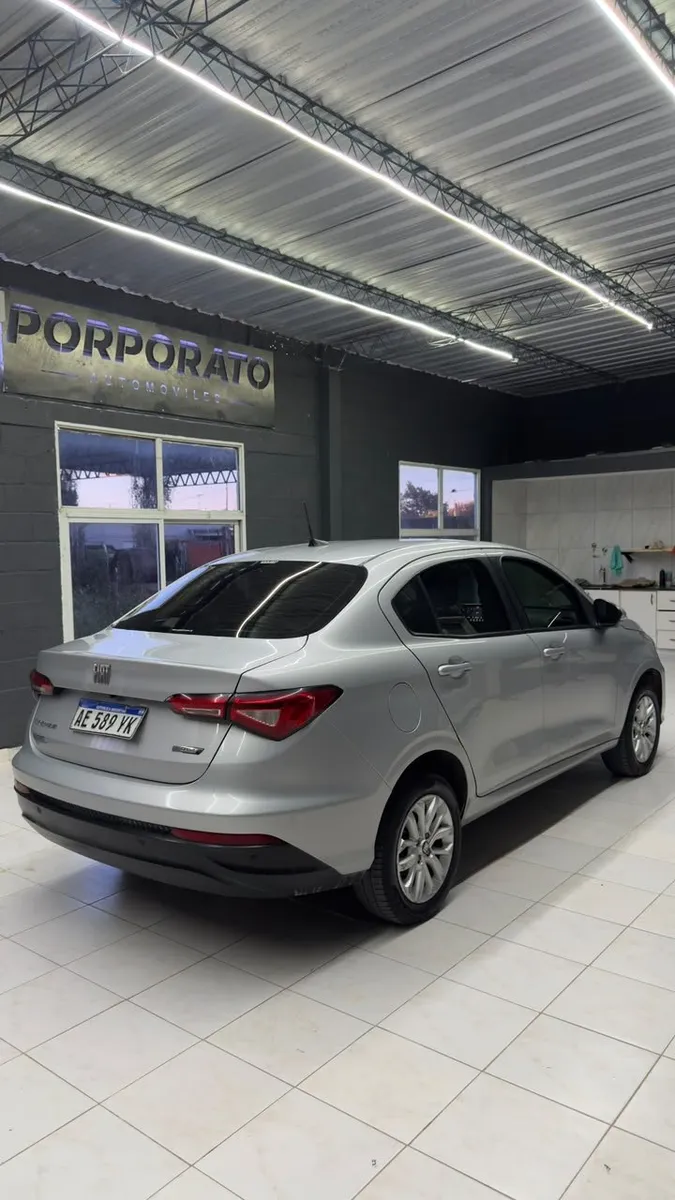 Fiat CRONOS 4P 1,3 Drive Gse — foto 4