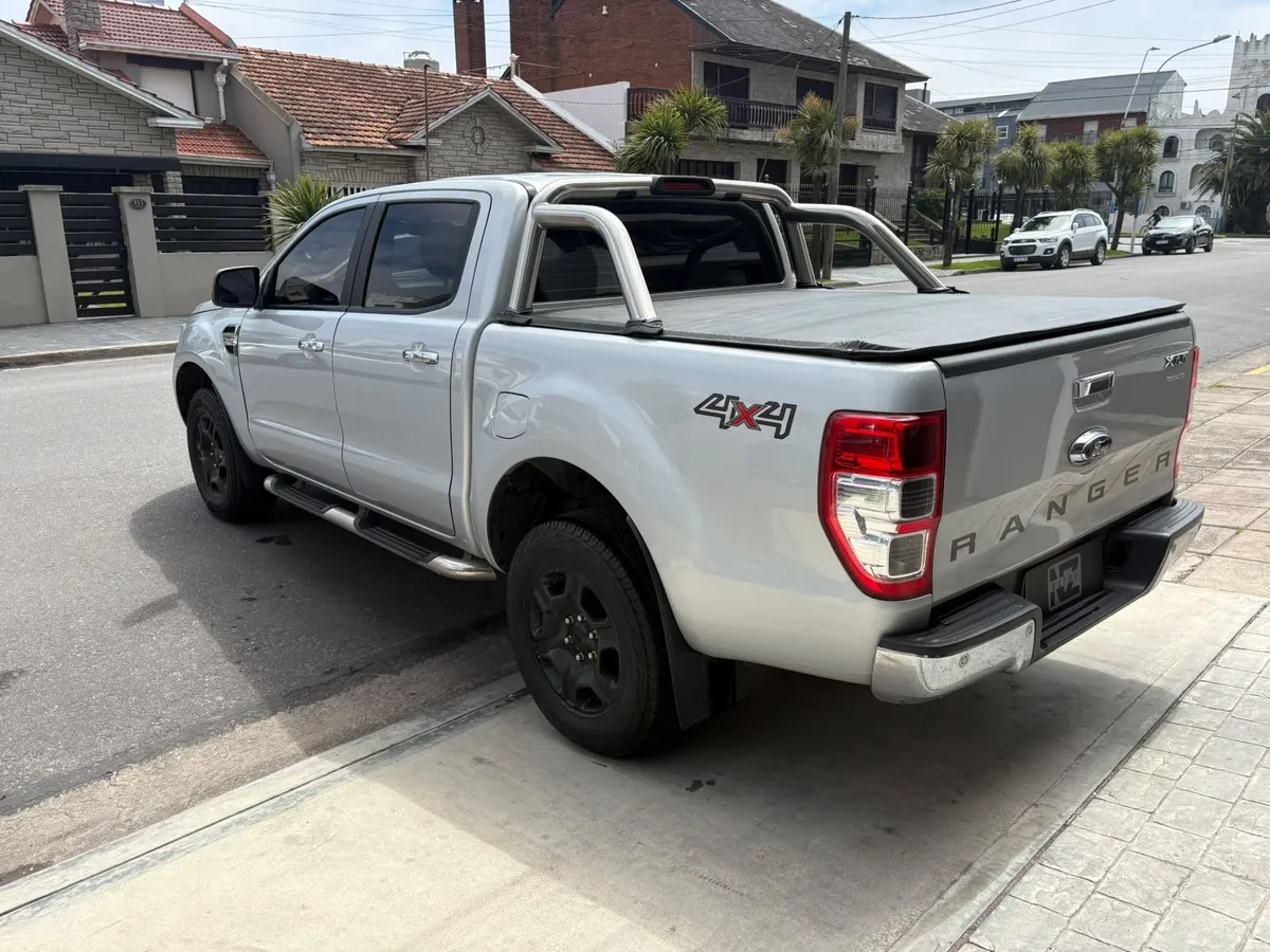 Ford RANGER PICK - UP 3.2  XLT D/C Diesel  4X4  — foto 3