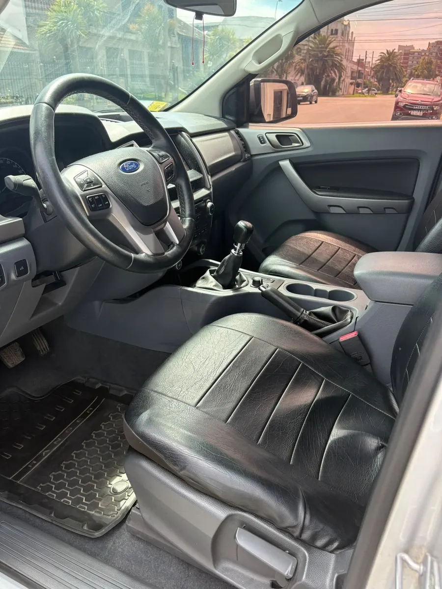 Ford RANGER PICK - UP 3.2  XLT D/C Diesel  4X4  — foto 9