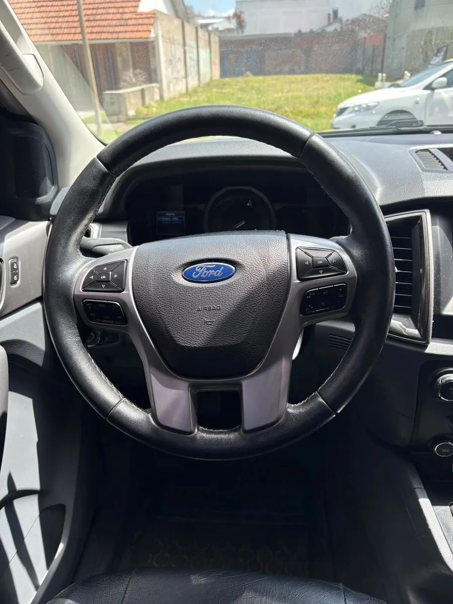 Ford RANGER PICK - UP 3.2  XLT D/C Diesel  4X4  — foto 18