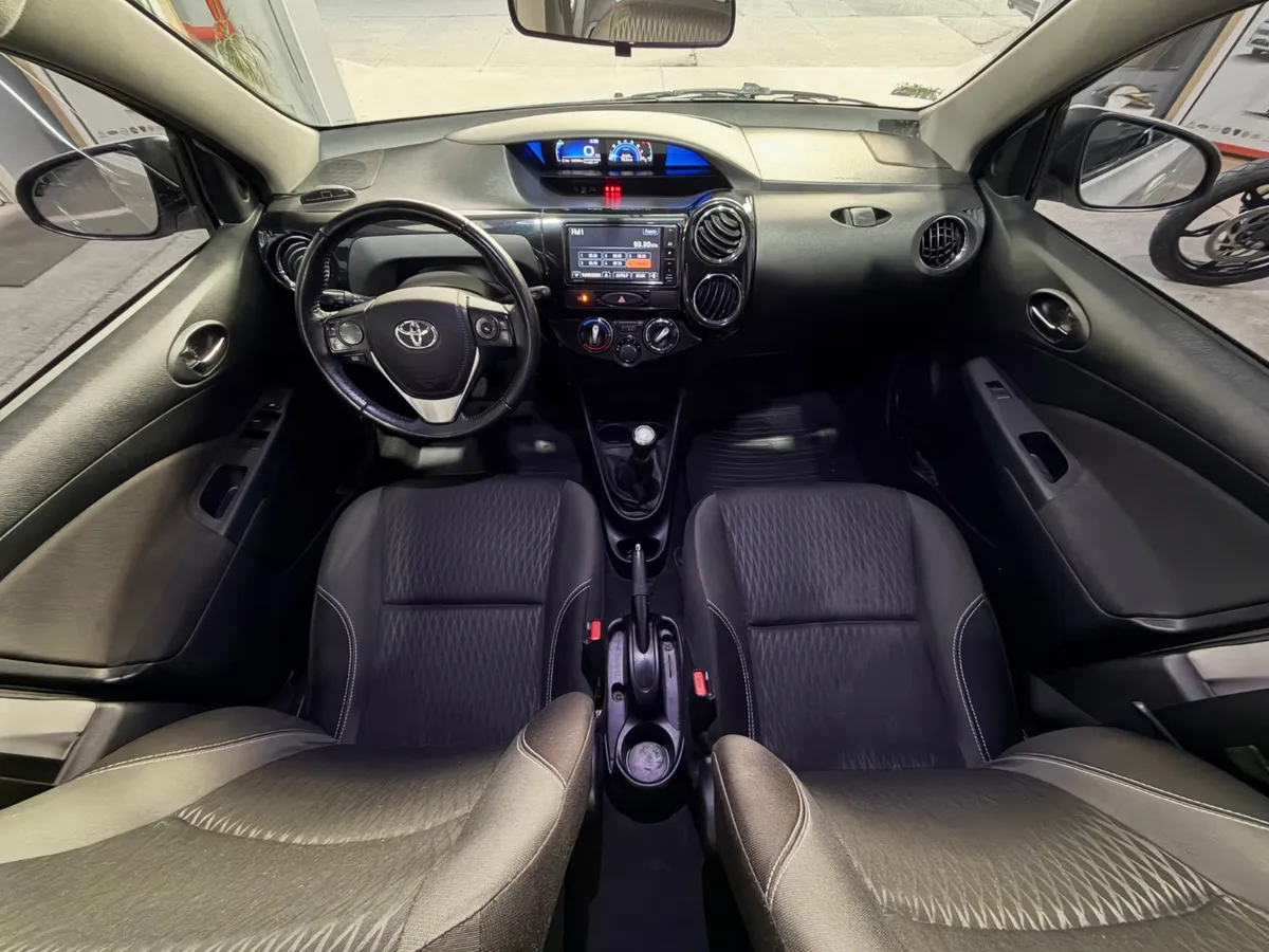 Toyota ETIOS 5P 1,5 Xls — foto 5