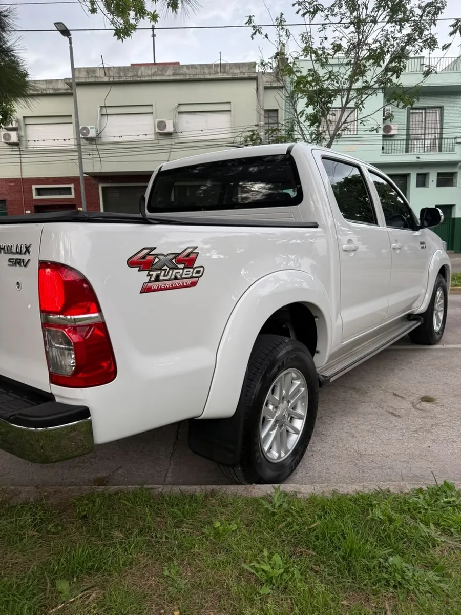 Toyota Hilux  SRV 4x4  — foto 5