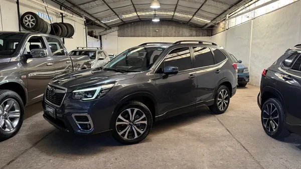 Subaru Forester Dynamic 2.5i ES 