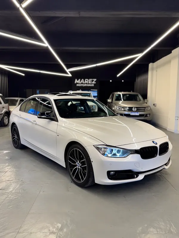 BMW 328 4P 2,0 I Sport/luxury