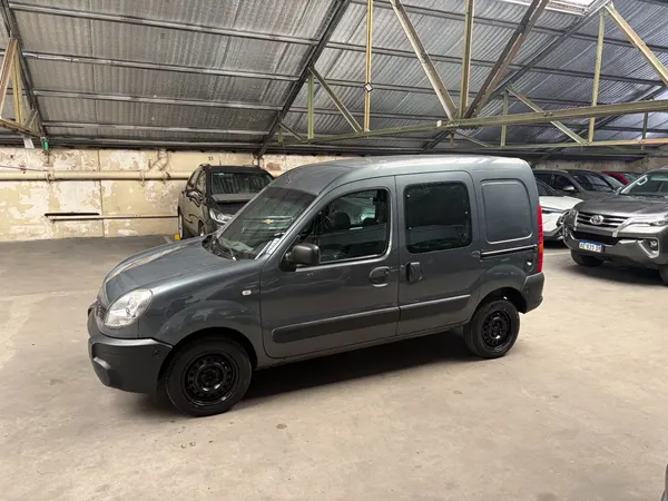 Renault Kangoo Express Confort 1.6 5A CD DA CA SVT