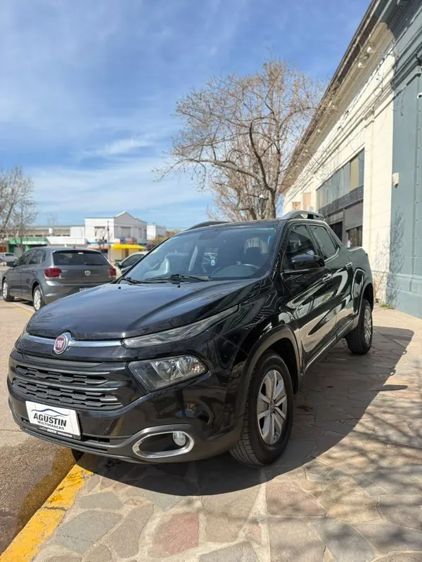 Fiat Toro Volcano