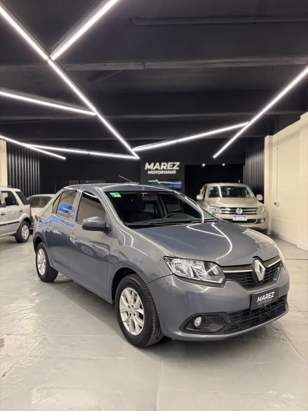 Renault Logan Intens