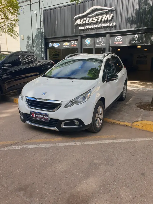 Peugeot 2008 5P 1,6 Allure