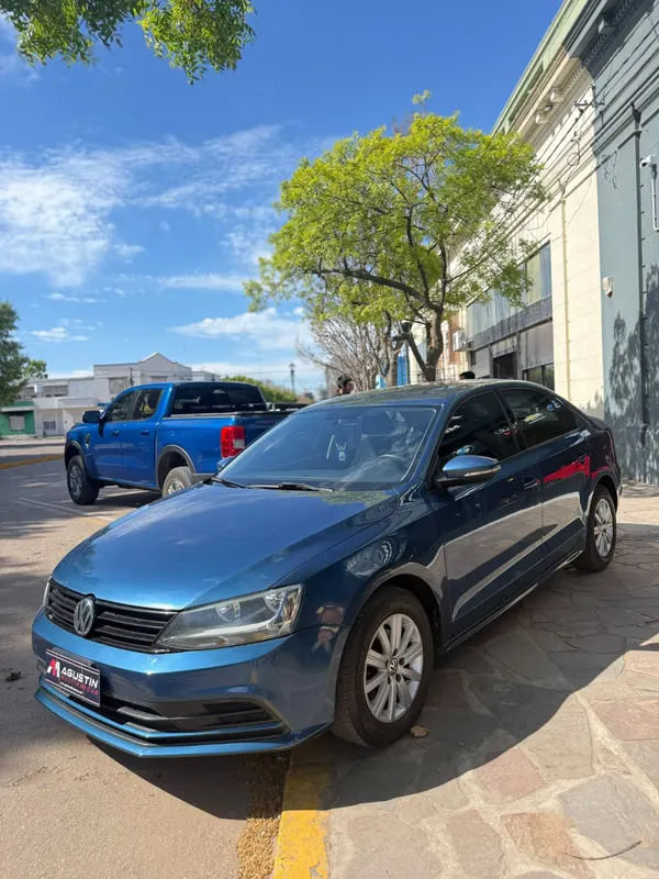 Volkswagen Vento 4P 2,0 Advance
