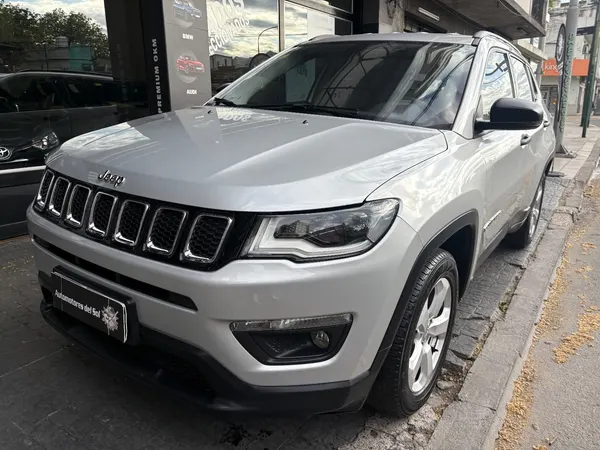 Jeep Compass Sport 2.4 MT6 Fwd 