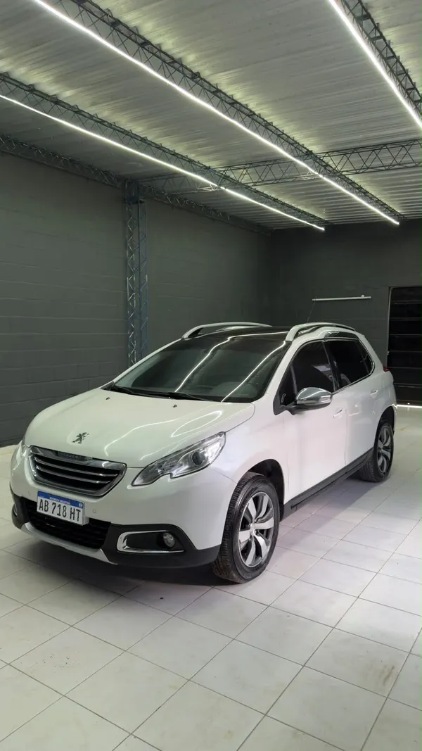 Peugeot 2008 5P 1,6 THP Sport