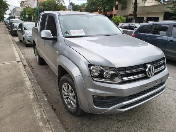 Volkswagen Amarok  Confort 2.0 180 CV AT 4x2 