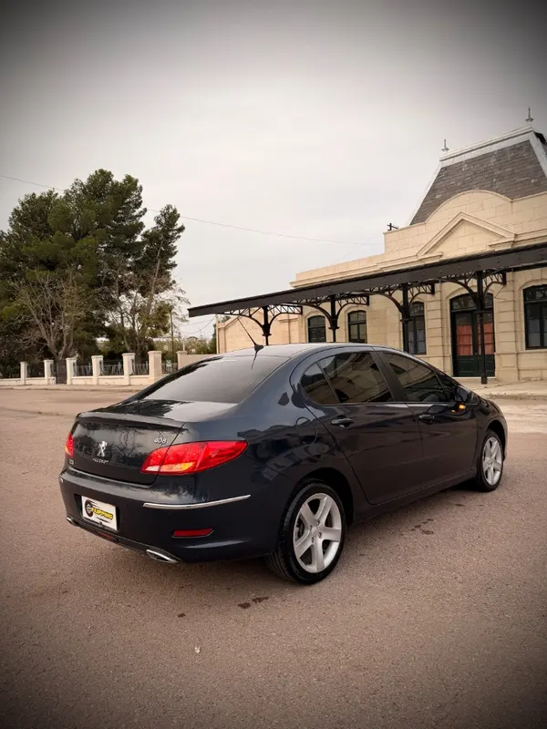 Peugeot 408 Allure