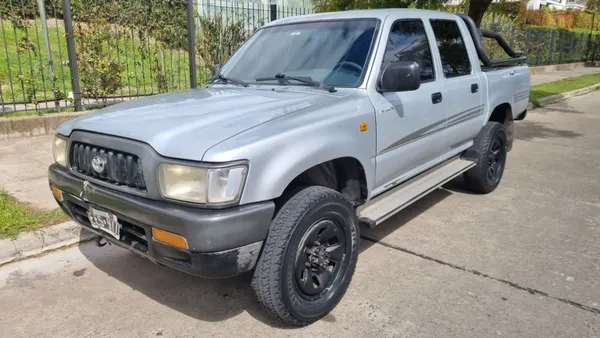 Toyota Hilux Pick - UP DX 3.0 D 4x4  