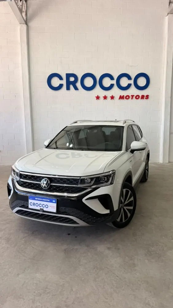 Volkswagen Taos Highline AT