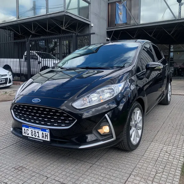 Ford Fiesta 1.6 SE Automatico