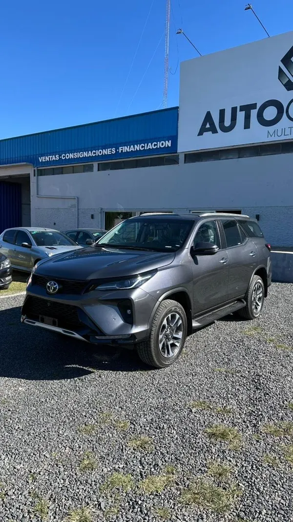 Toyota Hilux SW4 5P 2,8 Diesel Srx 4X4 7a AT