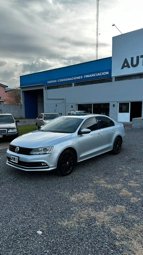 Volkswagen Vento 4P 2,0 Diesel Confort