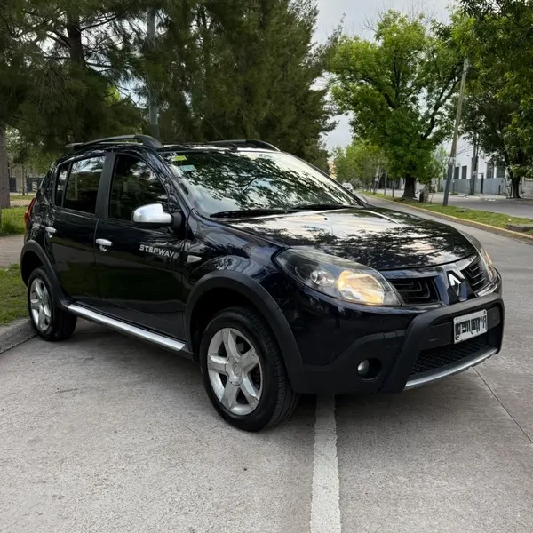 Renault Sandero Stepway 5P 1,6 16V Confort 2011