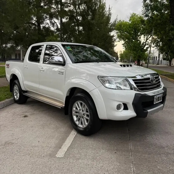 Toyota Hilux  SRV 4x4 