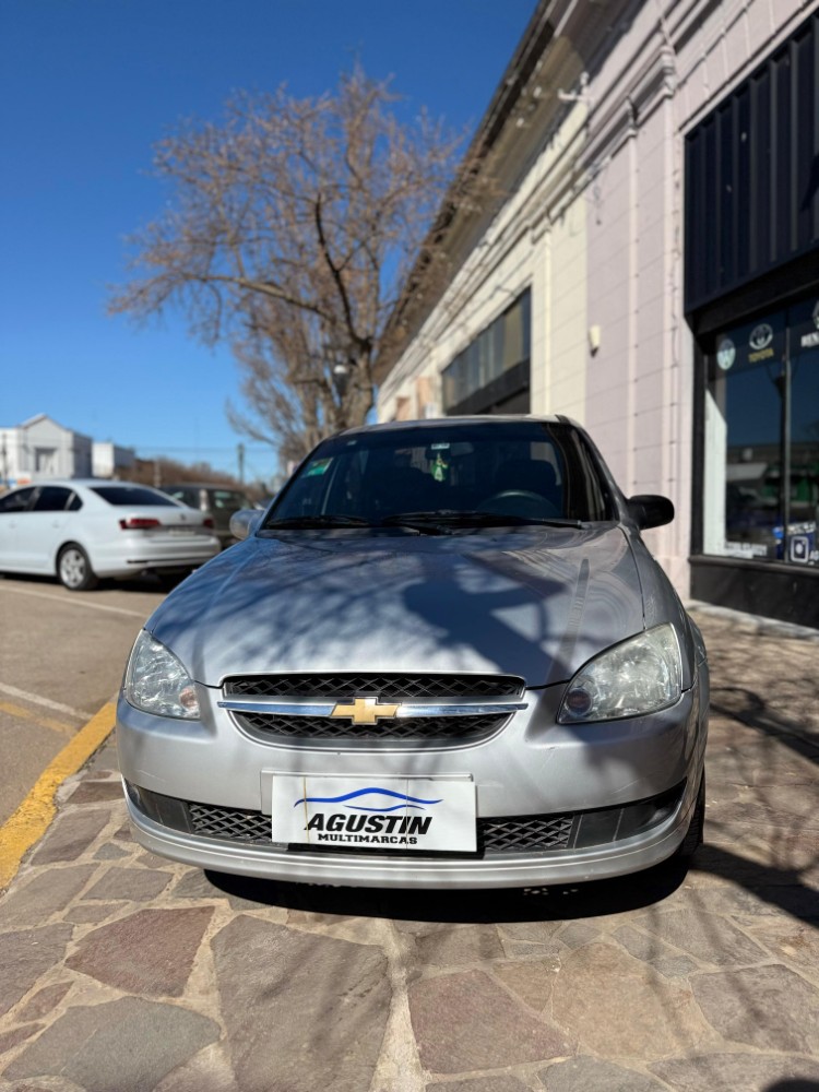 Chevrolet Classic LS — foto 4