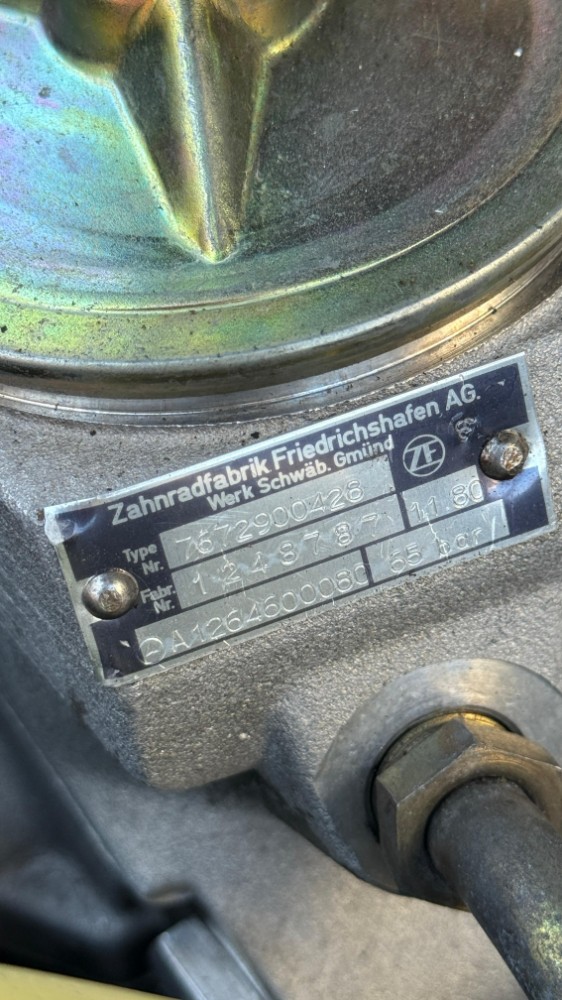Mercedes-Benz 300D Automatic — foto 3
