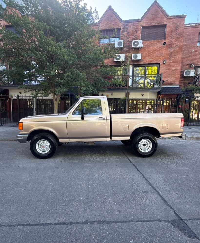 Ford F-150 — foto 19