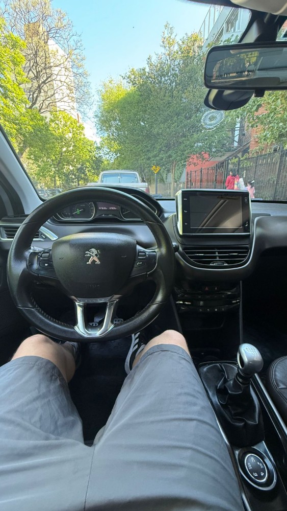 Peugeot 2008 THP — foto 13