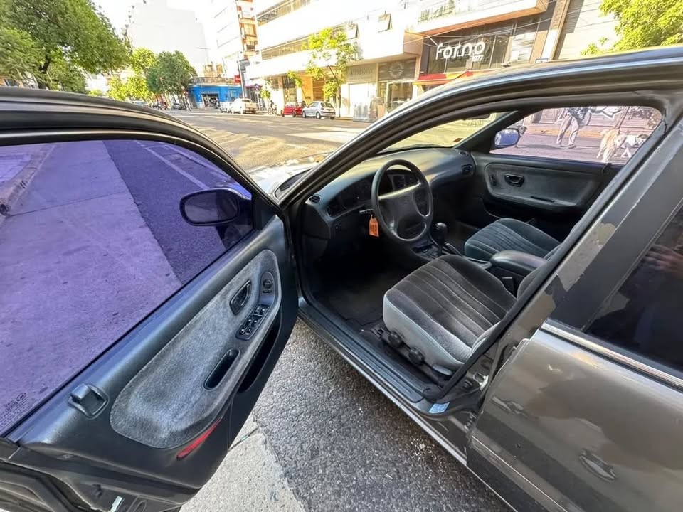 Hyundai Sonata Gls AT 2.0 — foto 2