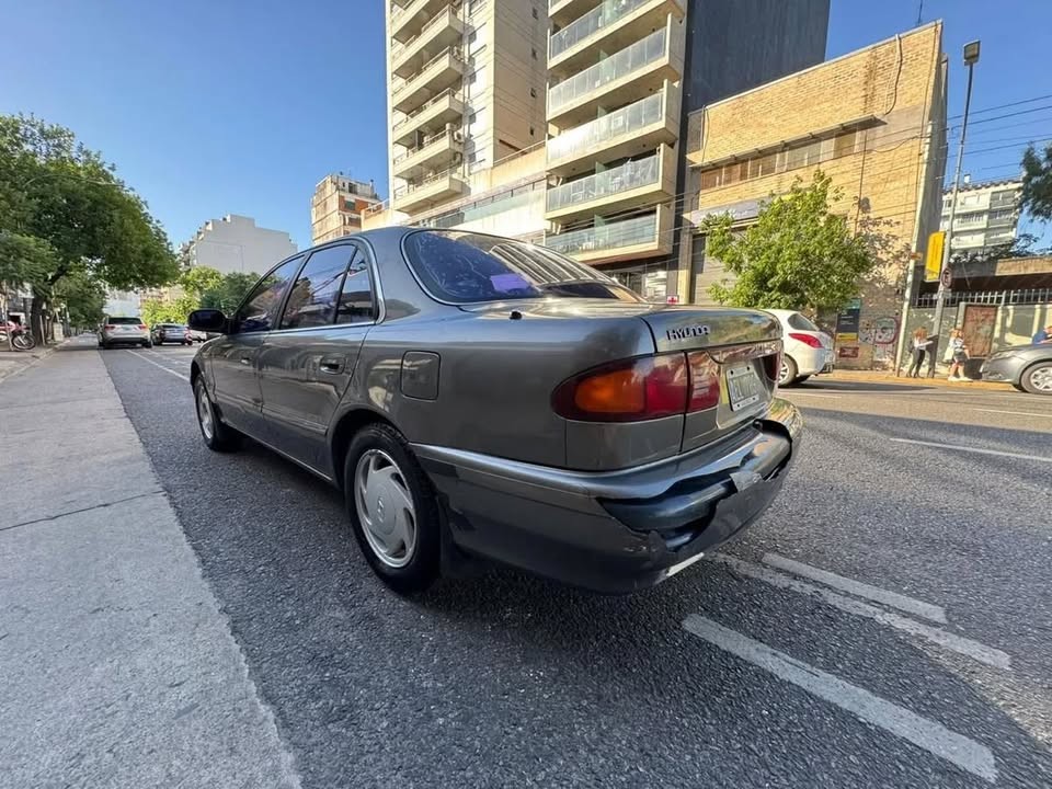 Hyundai Sonata Gls AT 2.0 — foto 5