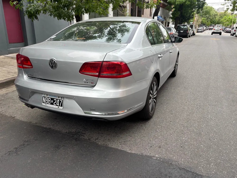 Volkswagen Passat 2.0 Luxury Tsi 211cv Dsg — foto 13