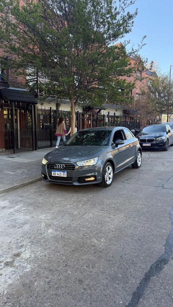 Audi Audi a1 1.4t fsi