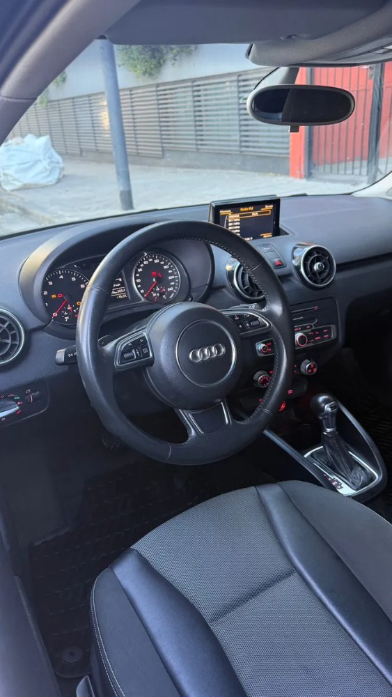 Audi Audi a1 1.4t fsi — foto 15