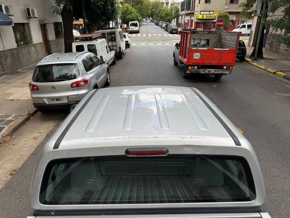 Volkswagen Volkswagen Amarok 2.0 Cd Tdi 180cv 4x4 Trendline — foto 3