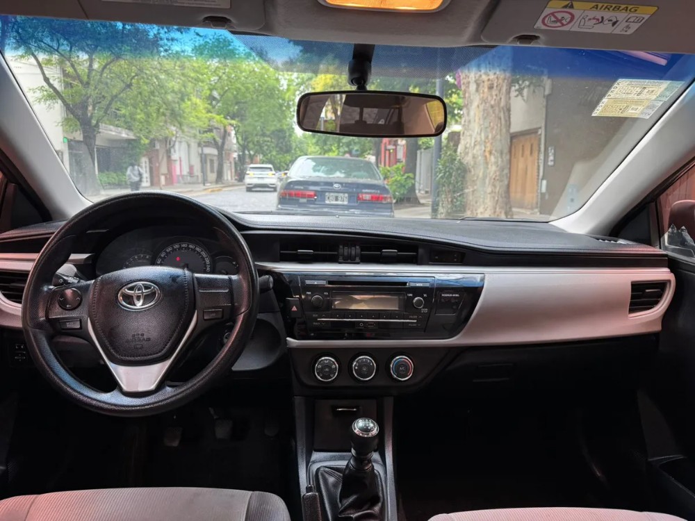 Toyota Corolla 1.8 Xli Mt 140cv — foto 9