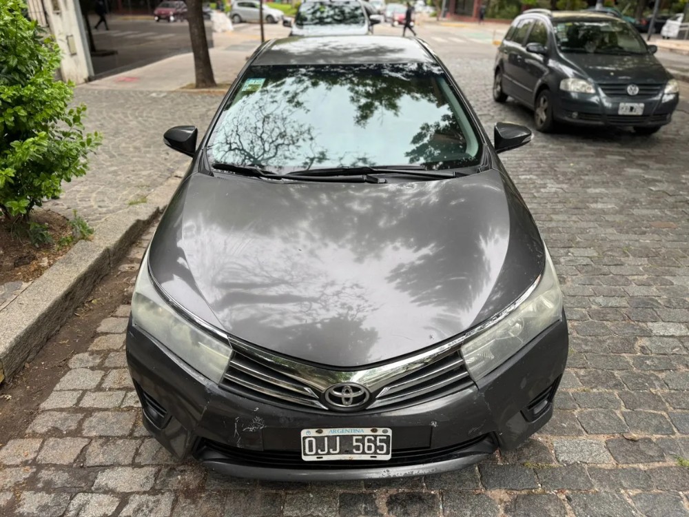 Toyota Corolla 1.8 Xli Mt 140cv — foto 12