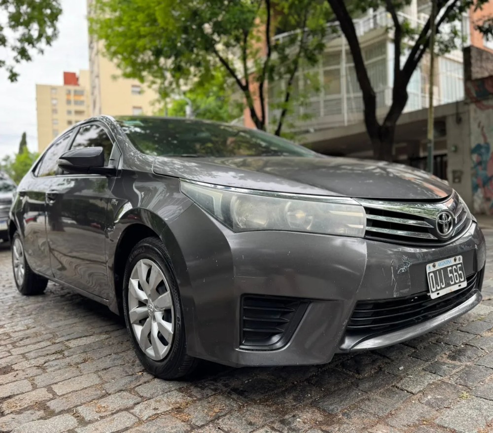 Toyota Corolla 1.8 Xli Mt 140cv — foto 15