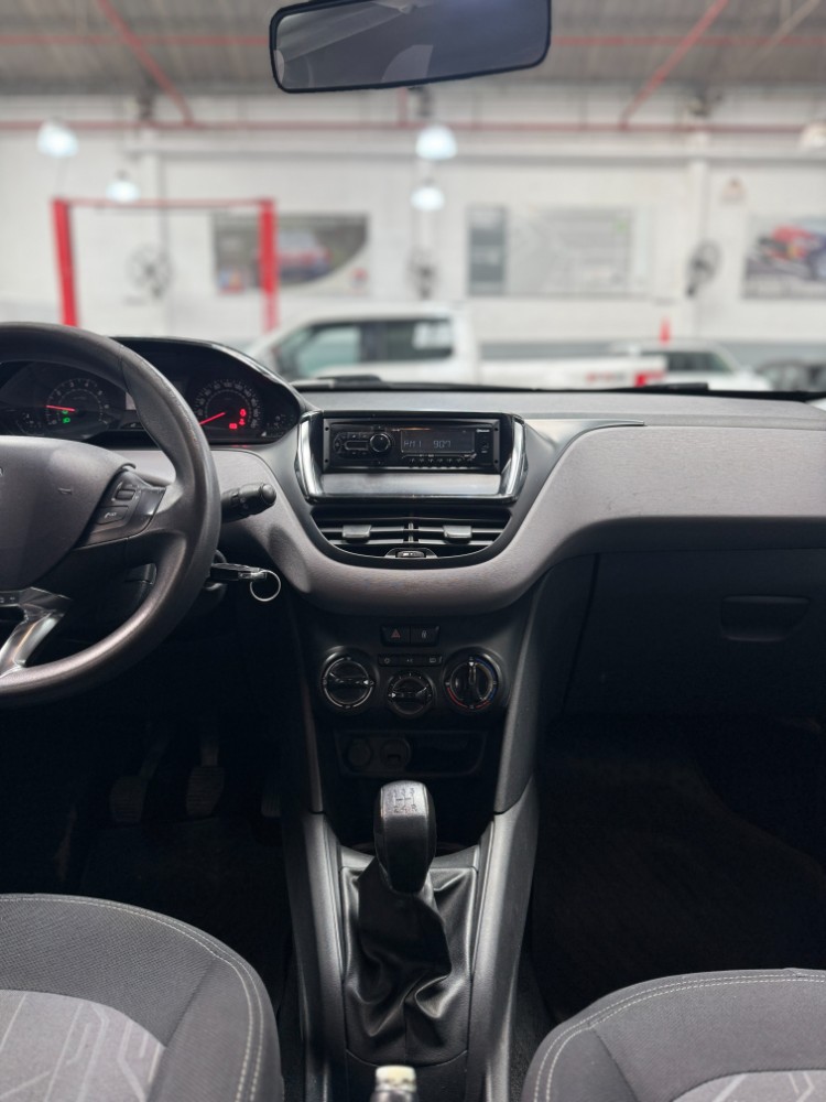 Peugeot 208 ACTIVE 1.6 — foto 4