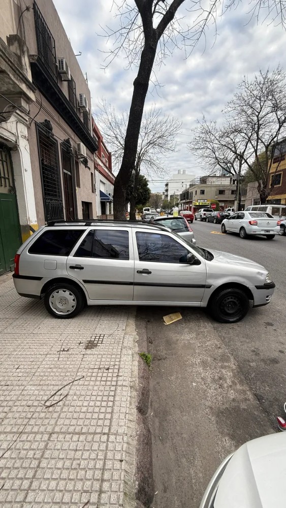 Volkswagen Volkswagen Gol Country 1.6 Trendline 70c — foto 11
