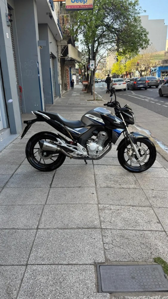 Honda Cb 250 Twister — foto 16