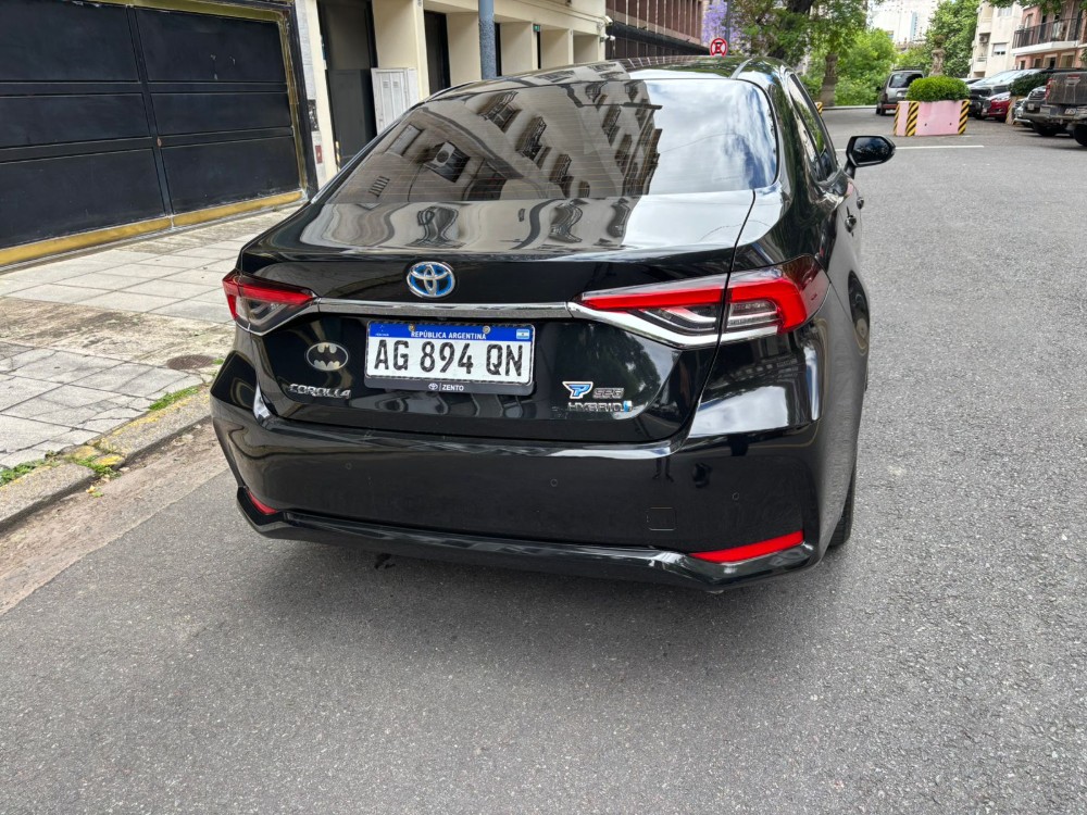 Toyota Corolla seg Hev Cvt — foto 8