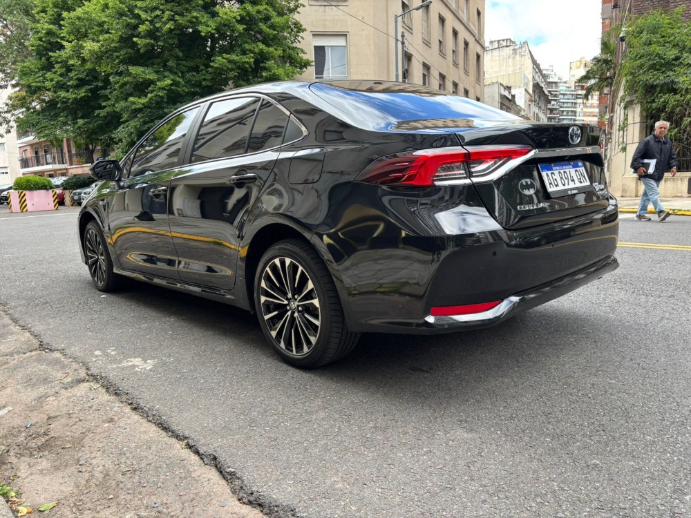 Toyota Corolla seg Hev Cvt — foto 12